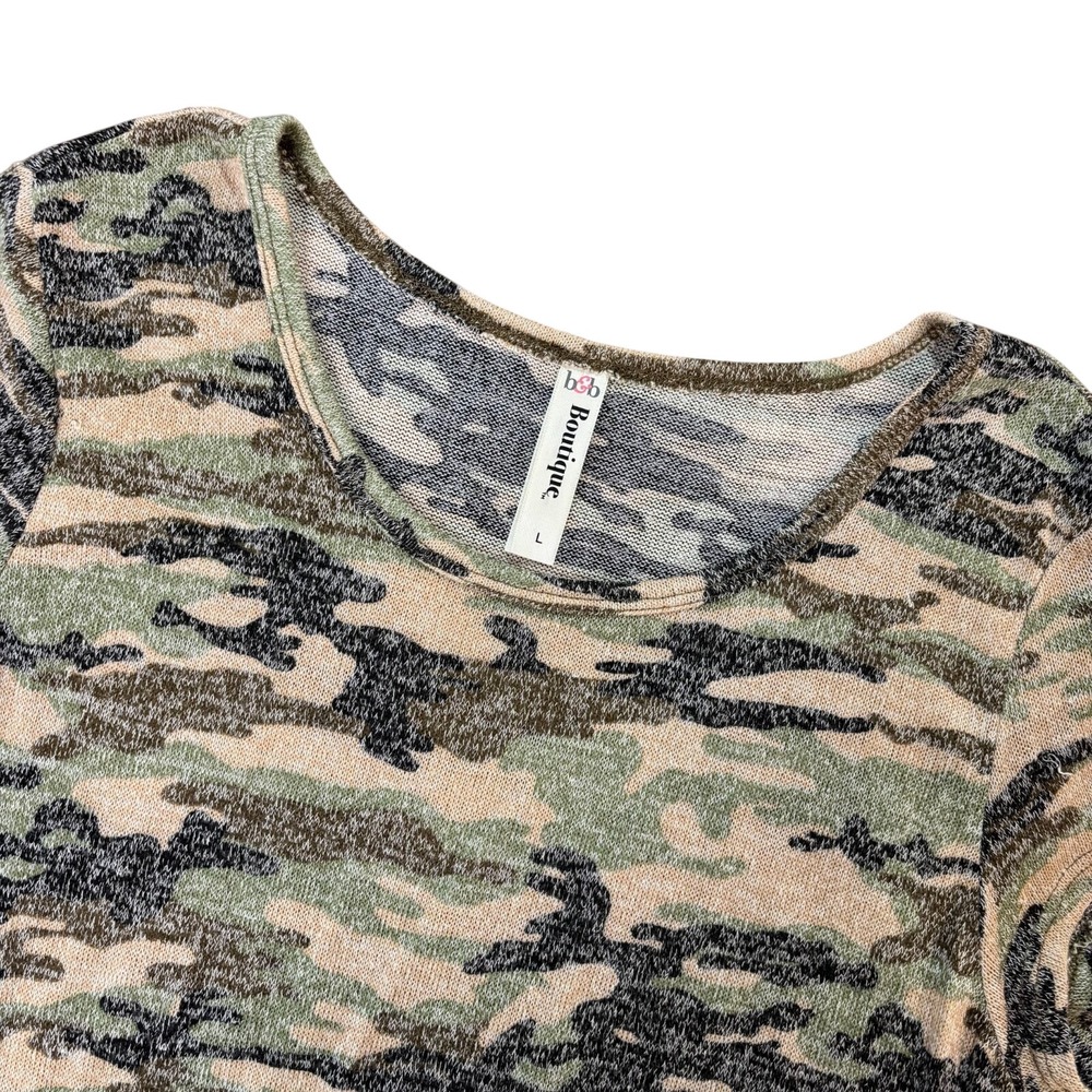 B&B BOUTIQUE T Shirt Womens Large Camo Print High‎ Low Hem Casual Top